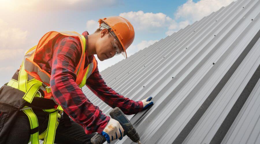 GAF certified roofer in New Trenton, IN